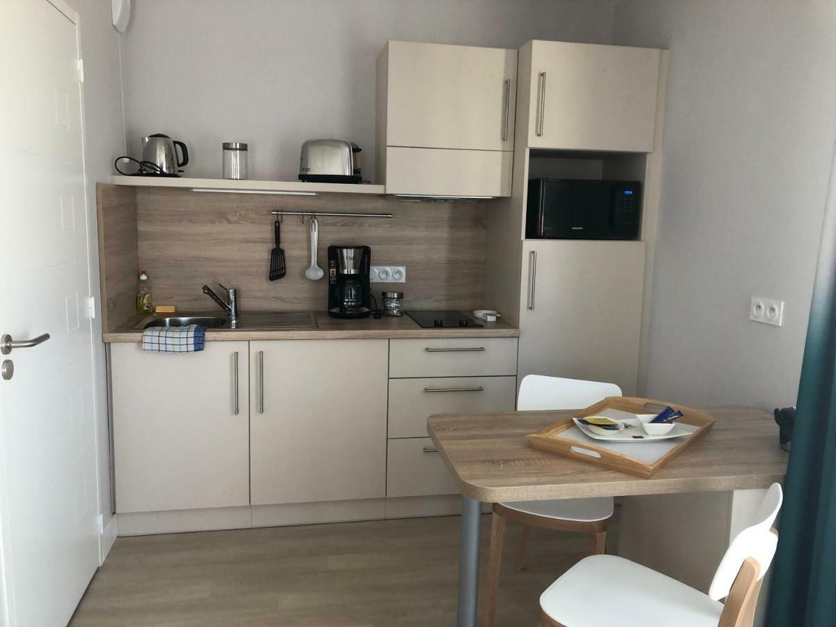 Domitys Les Fregates Aparthotel Les Sables-dʼOlonne Exterior foto